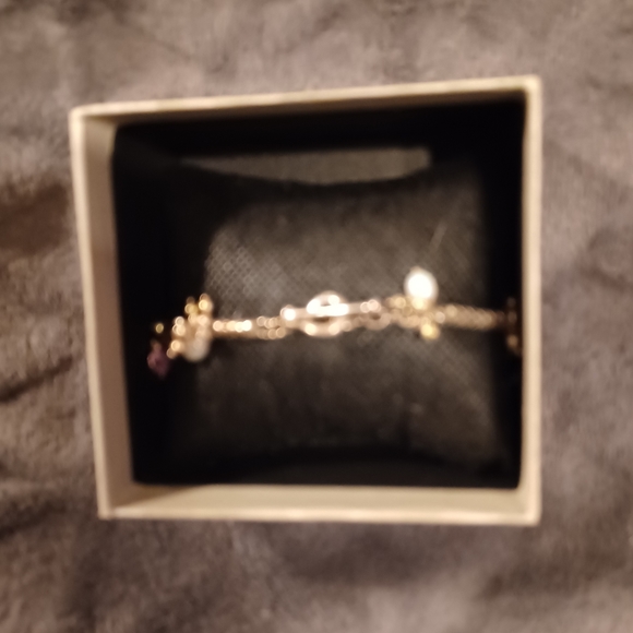 Pearl and Amethyst with silver beads. Sterling silver. 8 inches long. - Picture 2 of 4